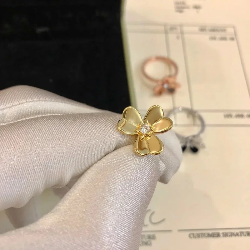 Jewellery — ZW-1 3