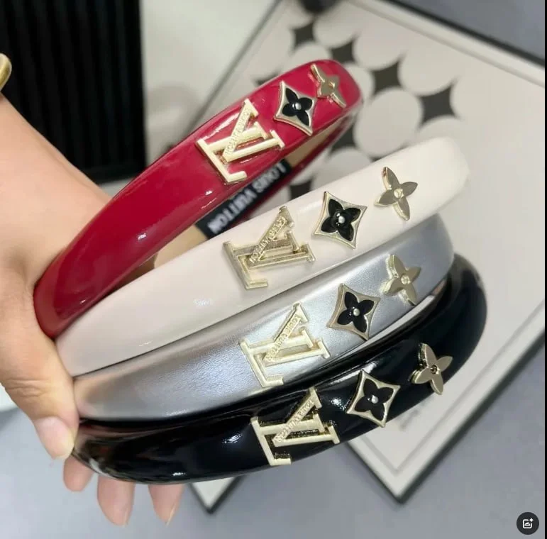 Letter-Graphic Retro Headwear — pu 5