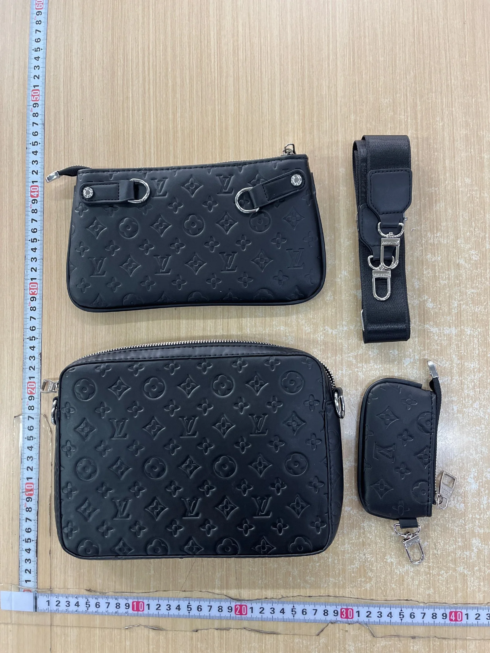 Accessory — Item 3195 4