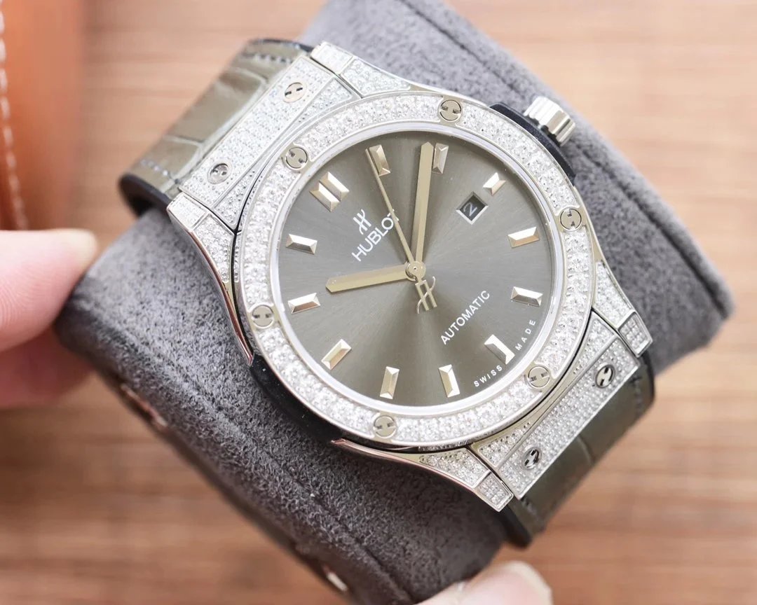 Watch — m2 — #3203