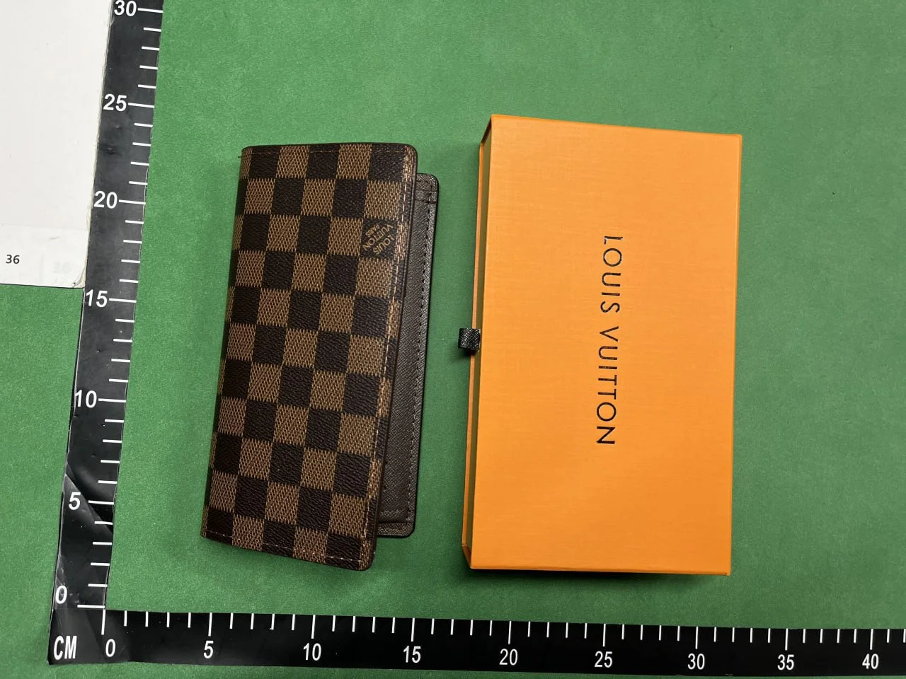 Wallet — K4-02255 — #3212 3