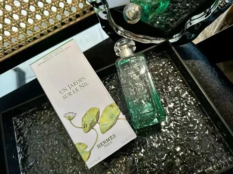 Women Her-mes — Accessory 2