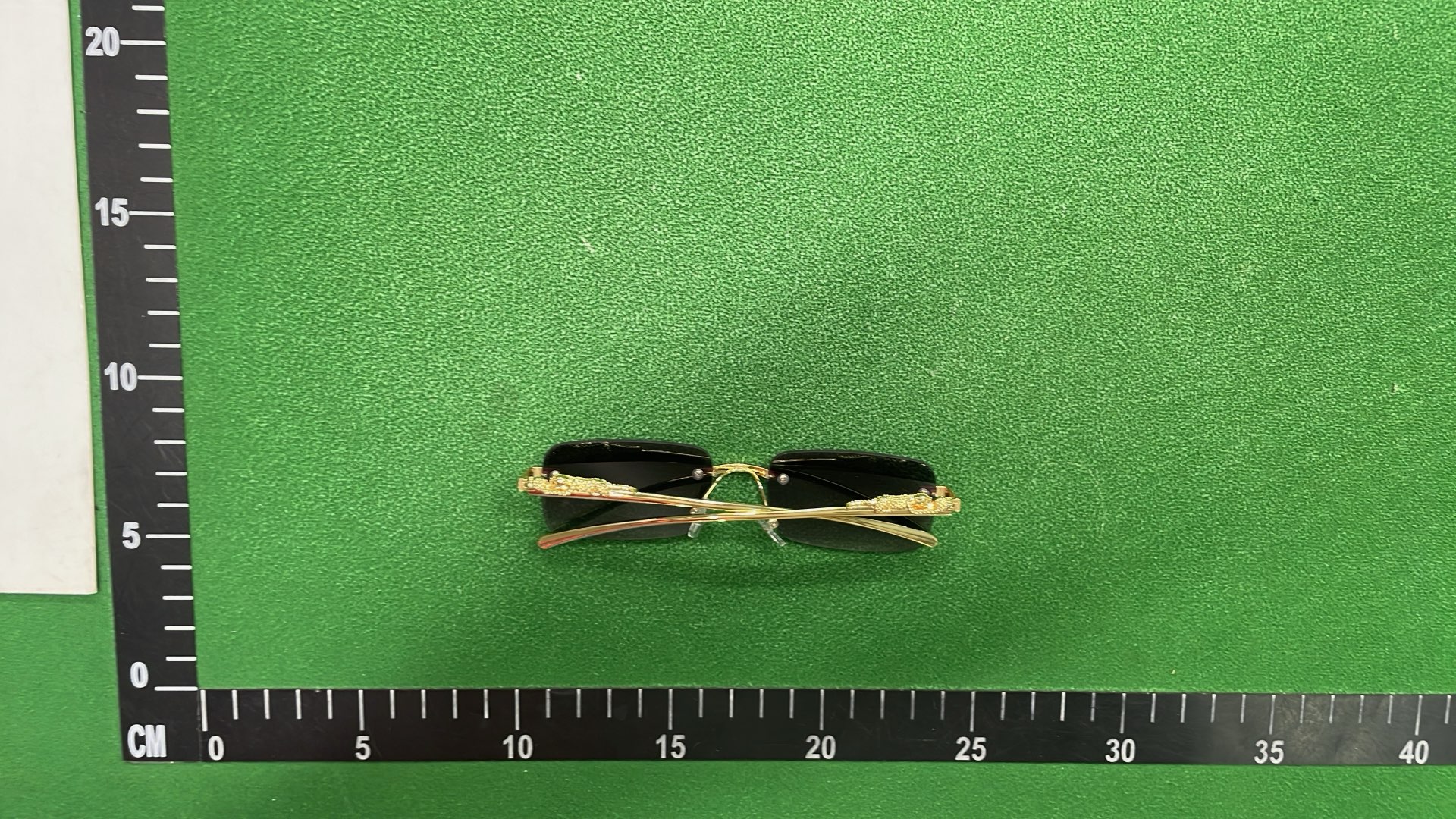 Glasses — #3301 10