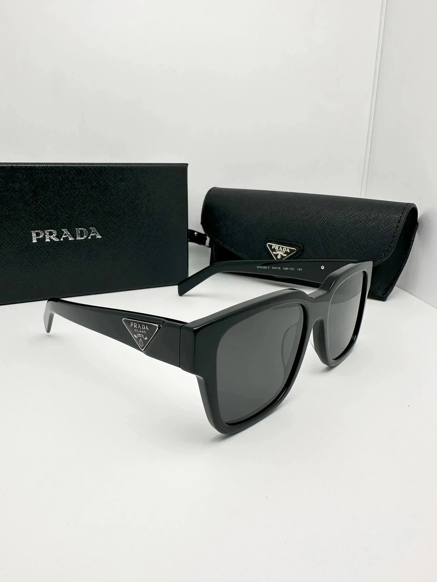 Glasses — #3349