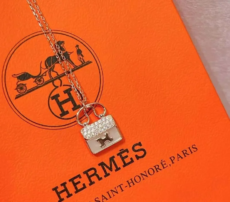 Jewellery — E-1 / H*r*m* — #3435 3