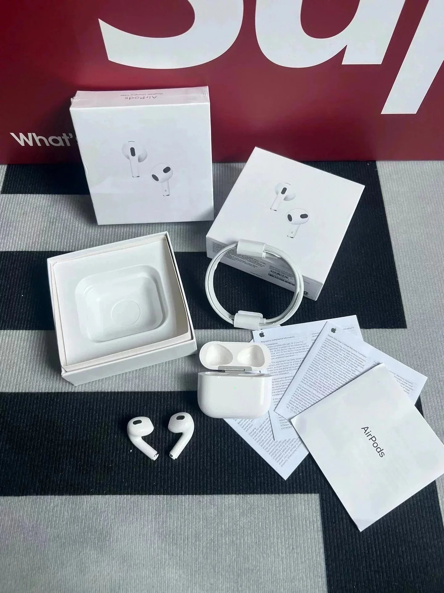 E*arphone K4-00002 — Accessory