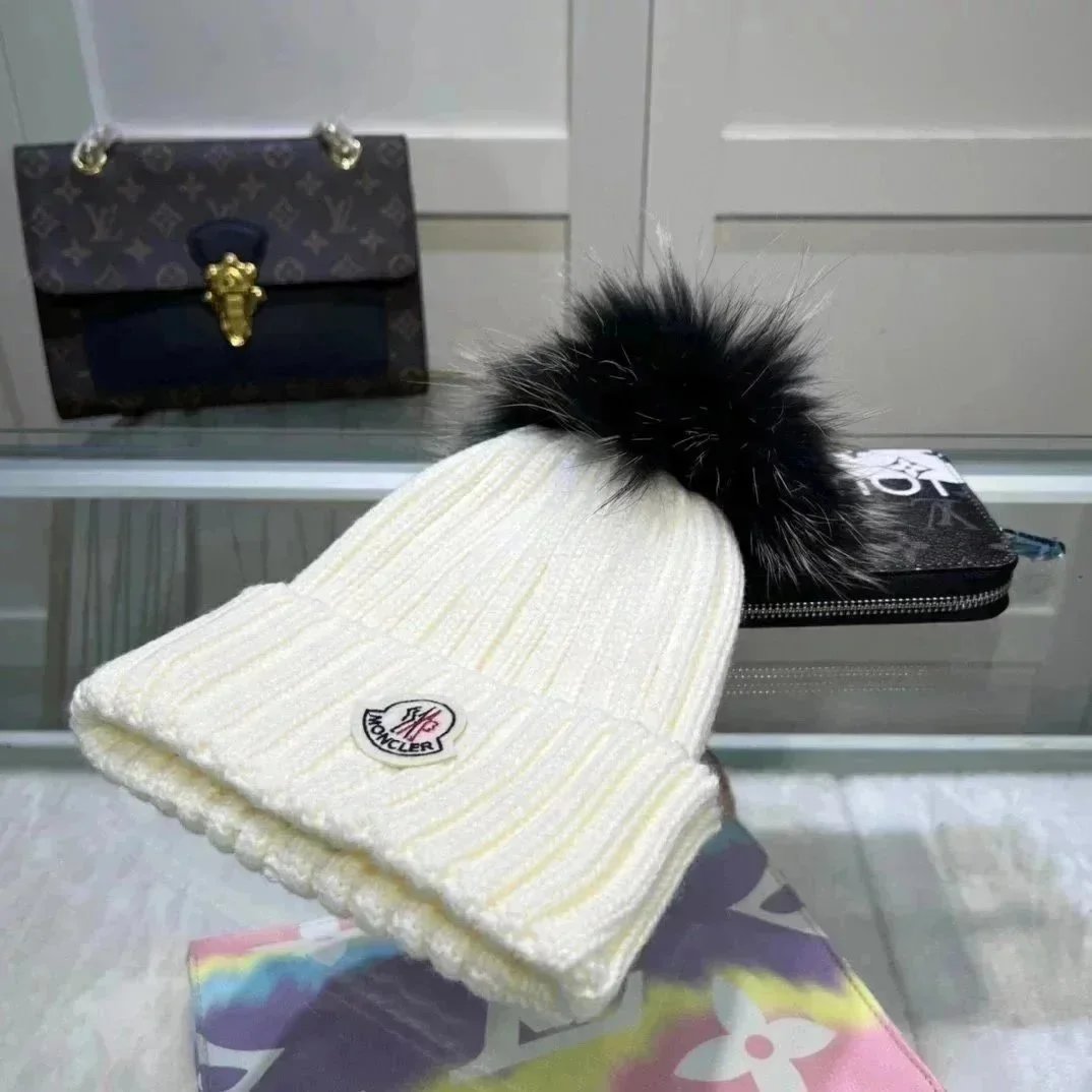 Knit Beanie — #3505