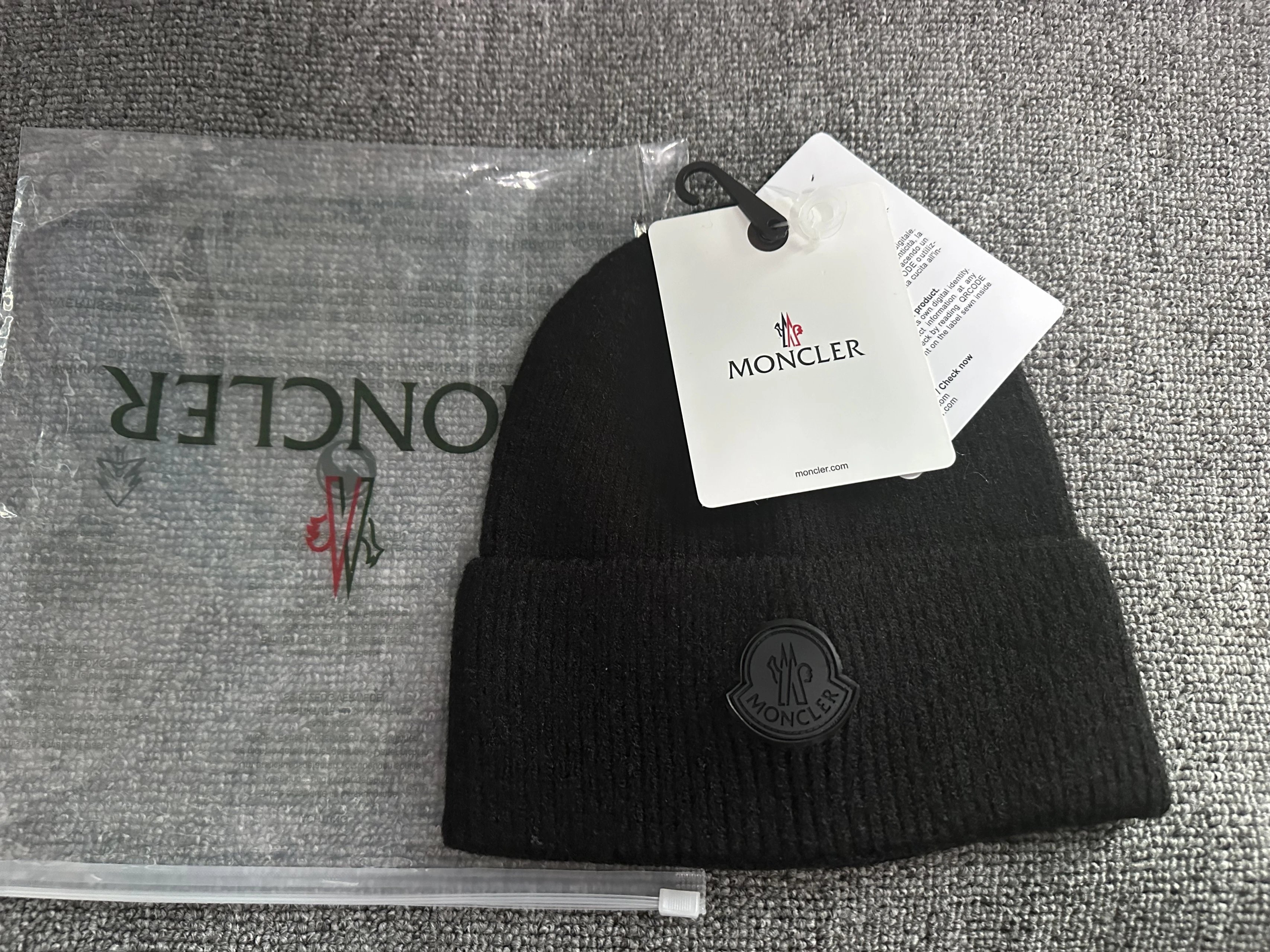 Warm knitted