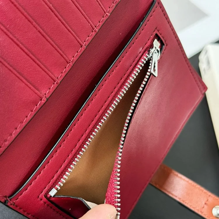 Wallet — XXX-LYW — #3552 8