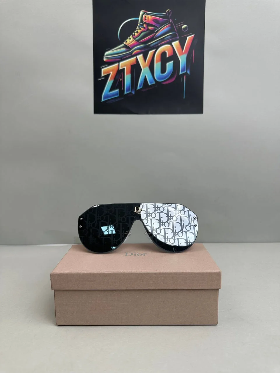 Accessory — CY — #3570 3