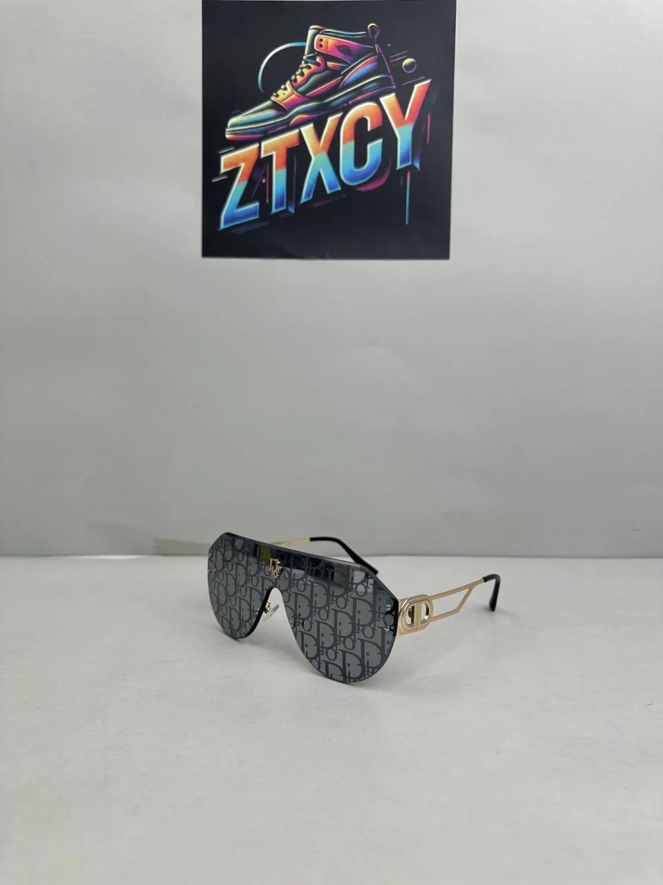 Accessory — CY — #3570 4