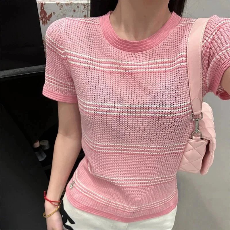 Hoodies & Sweaters — Item 359
