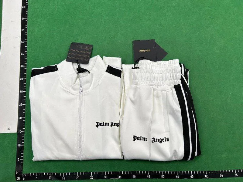 Clothing Set — Item 3592 5