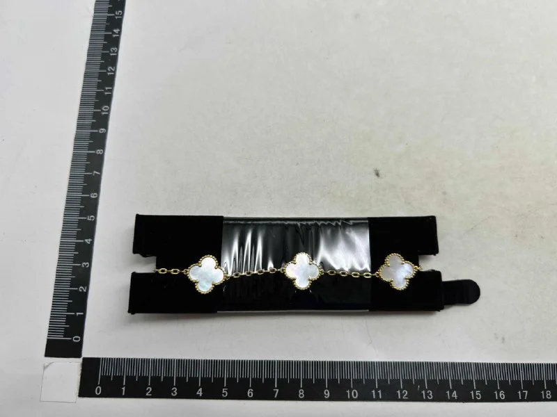 Bracelet — BY06 3