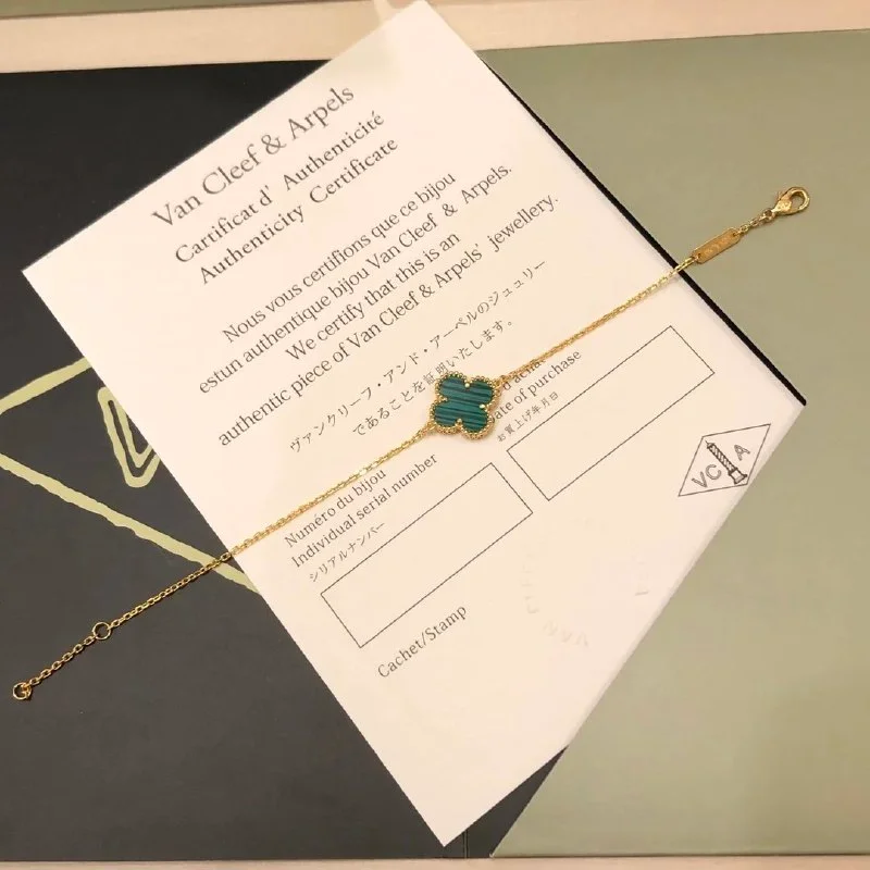 Jewellery — D-1 / V*an — #3635 3