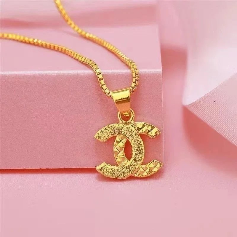 Women's Necklace — #3740