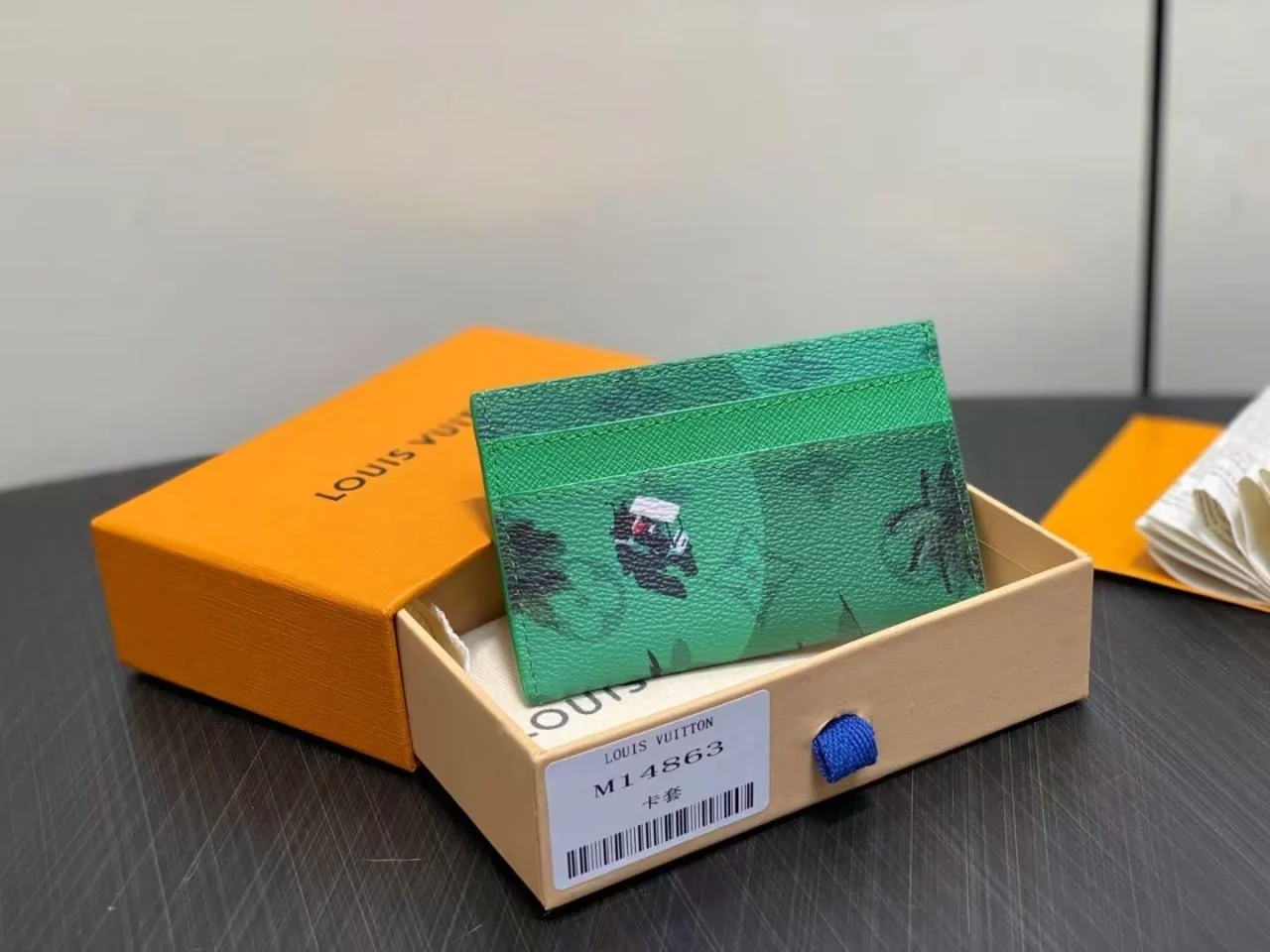 Wallet — PJ 6
