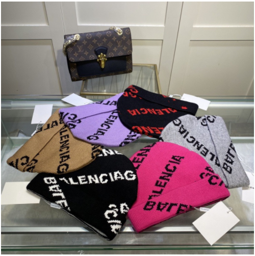 Knit Beanie — #3820