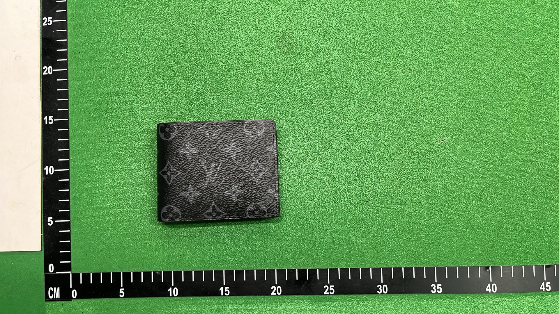 Wallet — K4-02255 — #3872 3