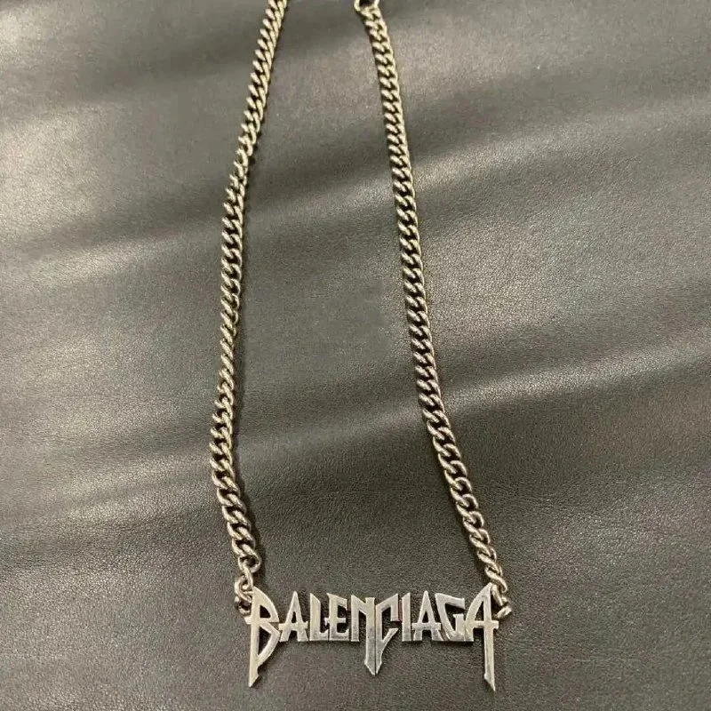 Necklace — #3931 3
