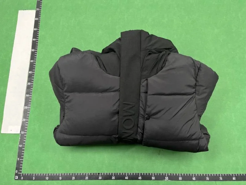 Unisex Loose-Fit Down Jacket 2