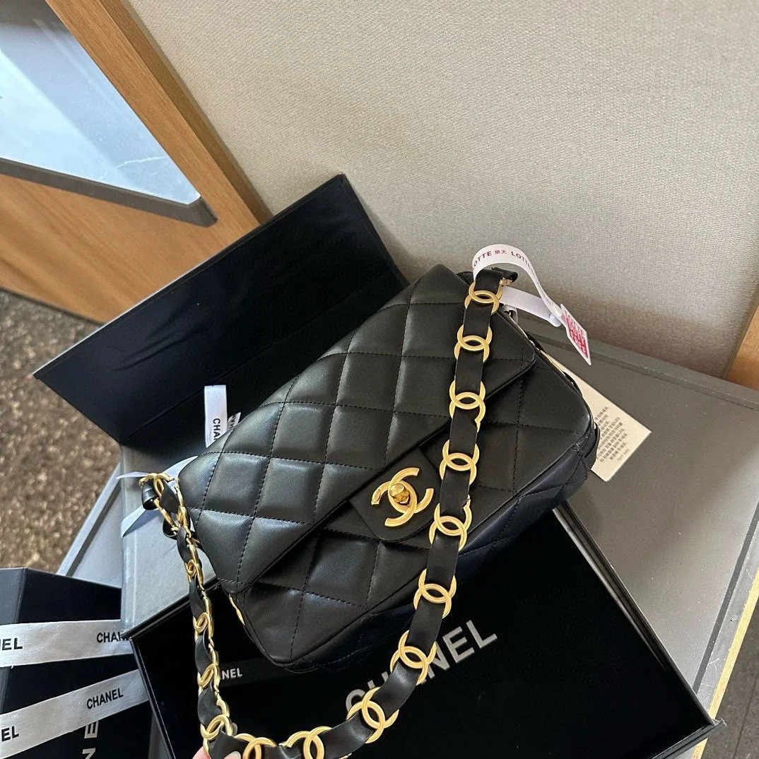 Accessory — Item 4084 4