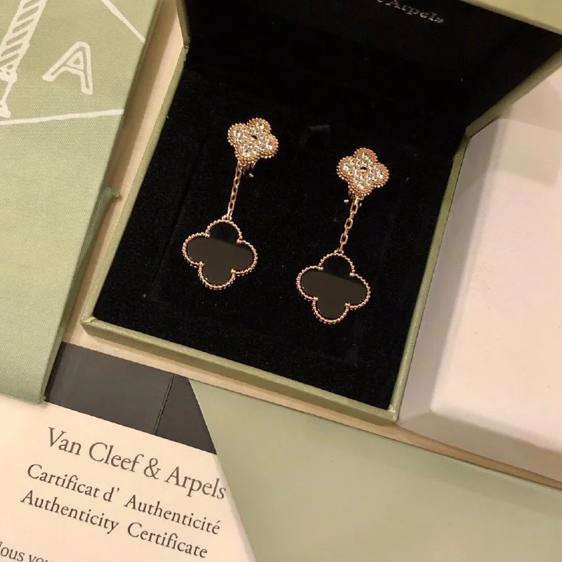 Jewellery — E-1 / V*an 3