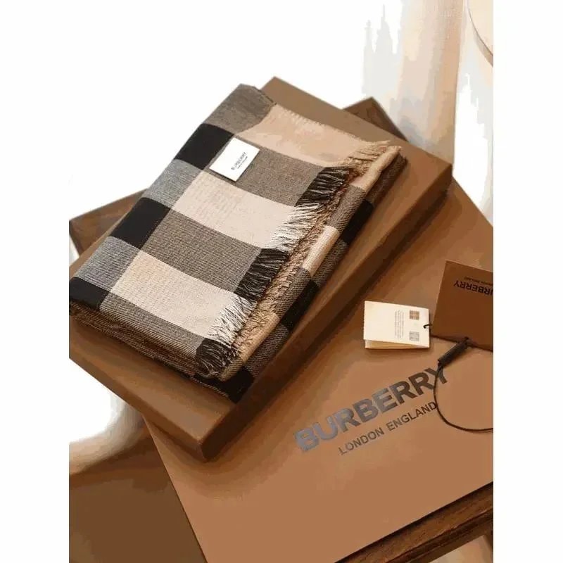 Scarf — #4106