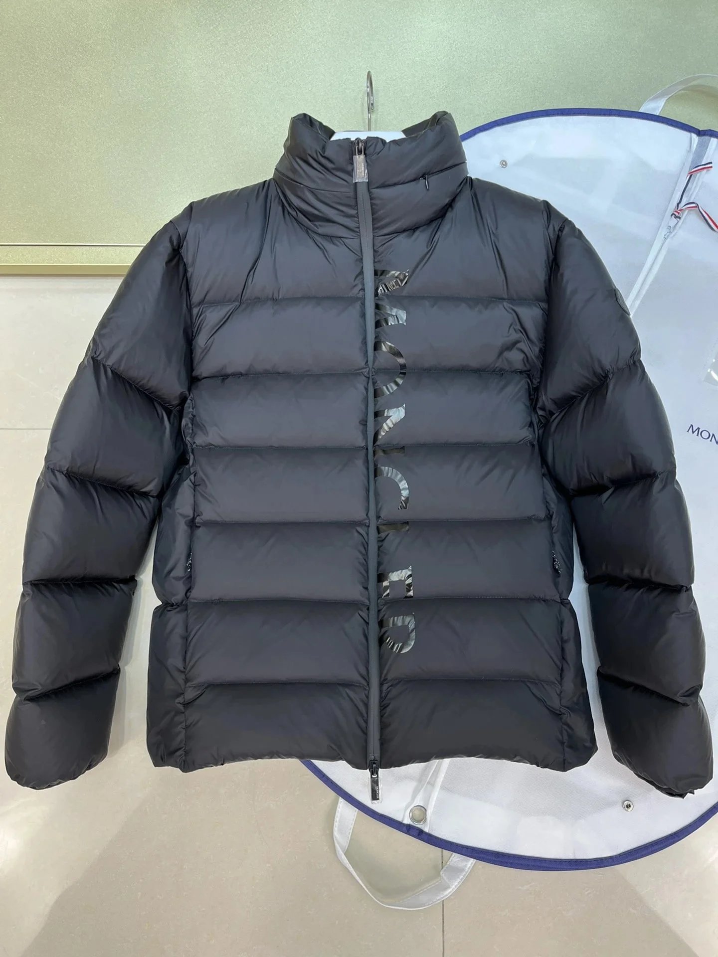 Down Jacket — XXS888