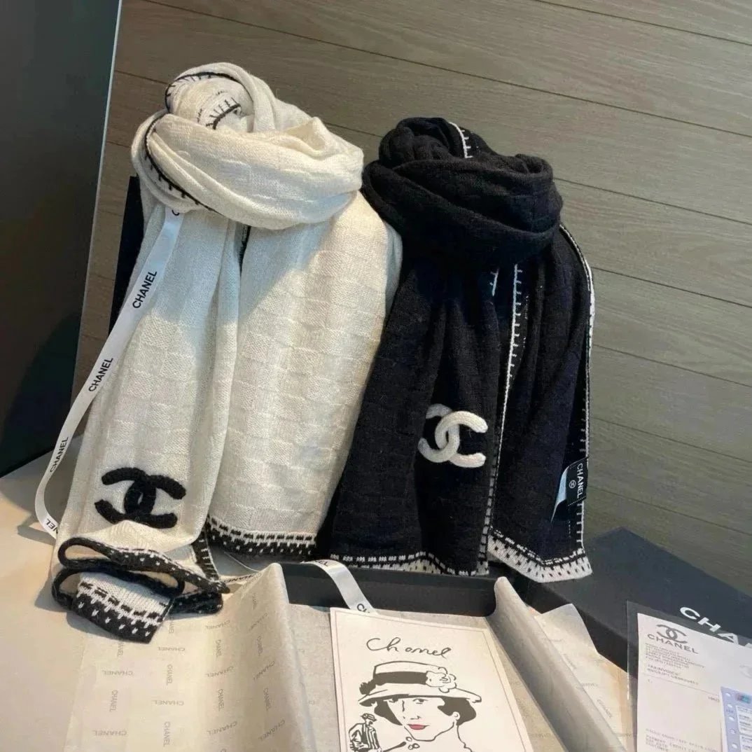 Knitted Scarf