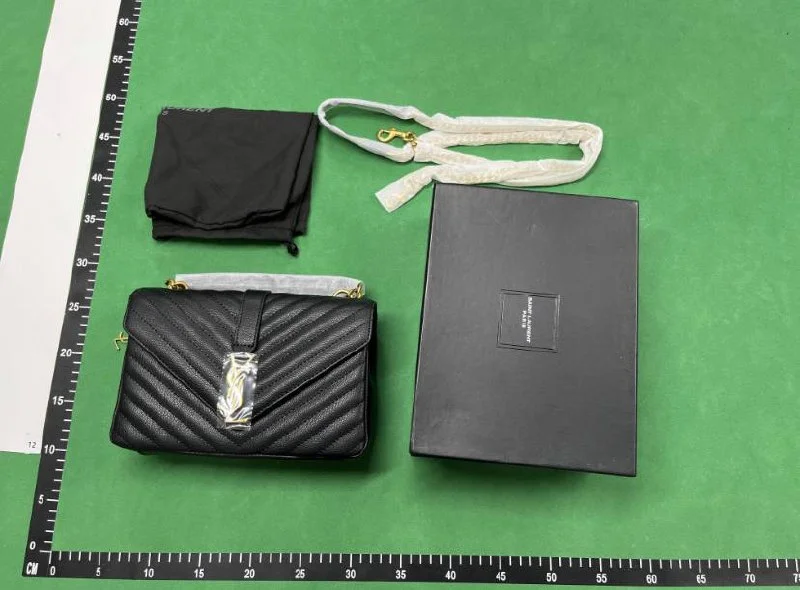 Bag Selection — XM01 — #4193 7