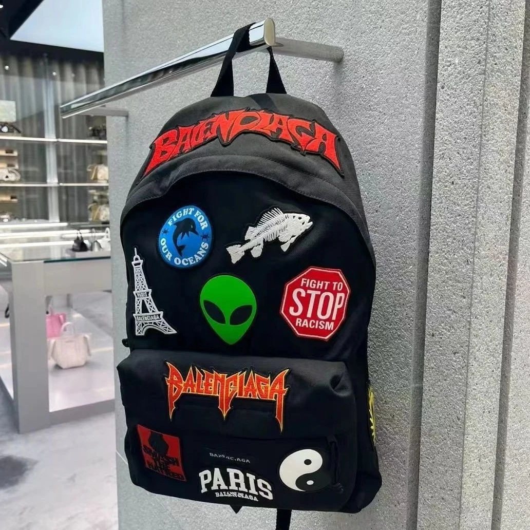 Embroidered Graffiti-Print Backpack — Explorer / logo