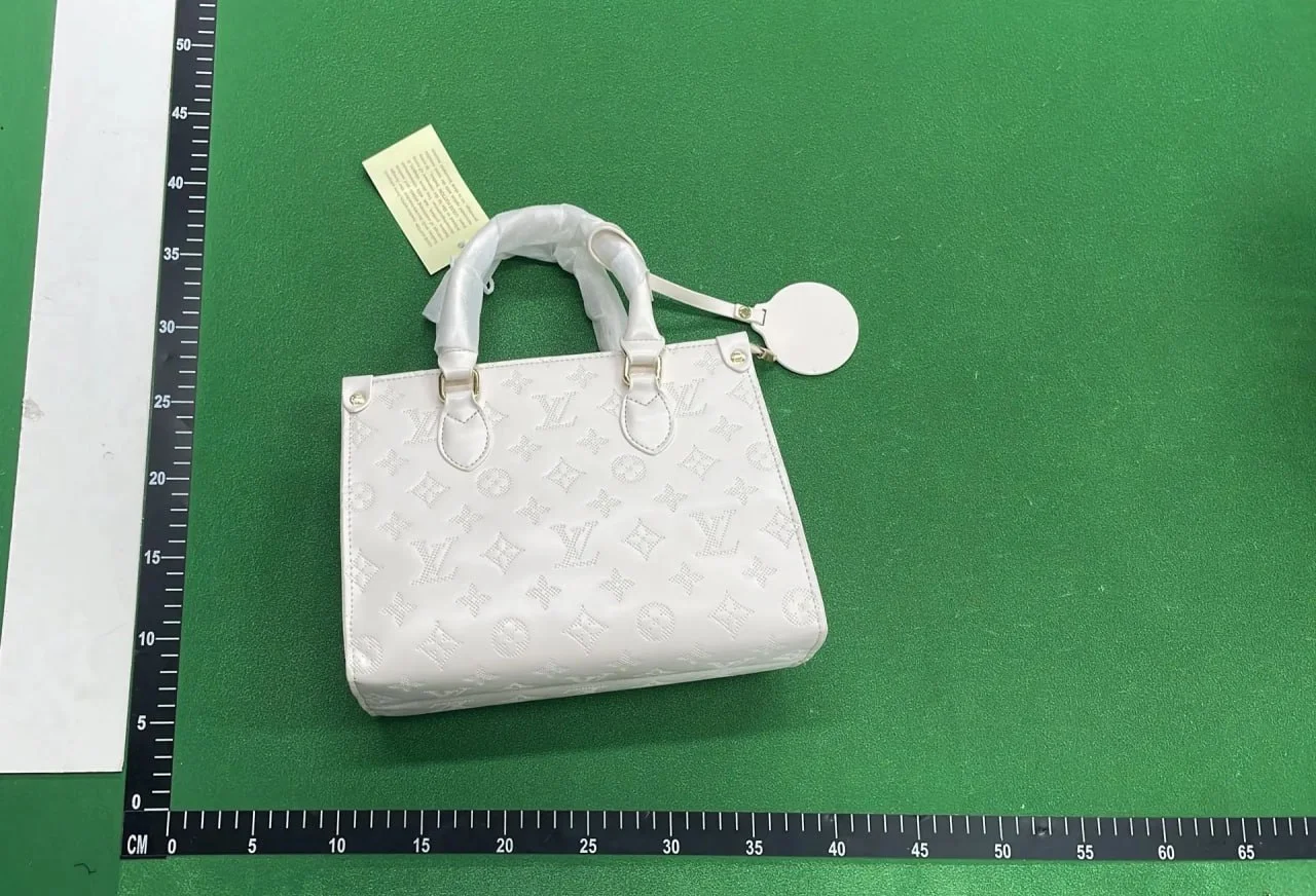 Tote Bag — L18-CD 4