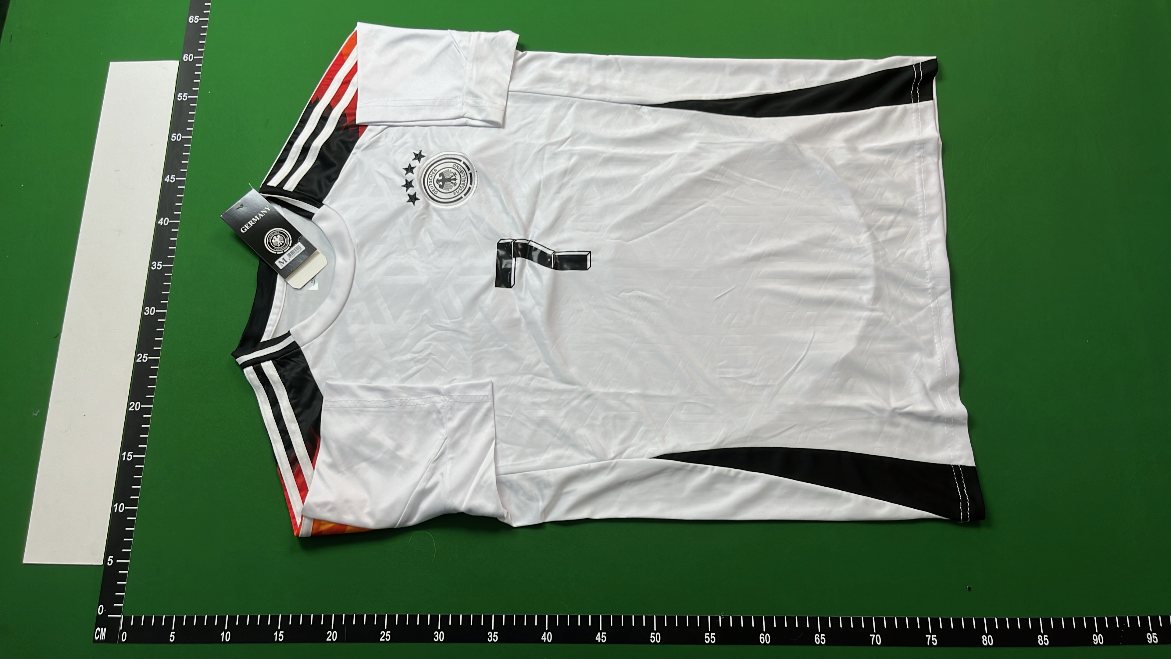 The same jersey of Muller Havertz from previous World Cups in Germany in 2024 4