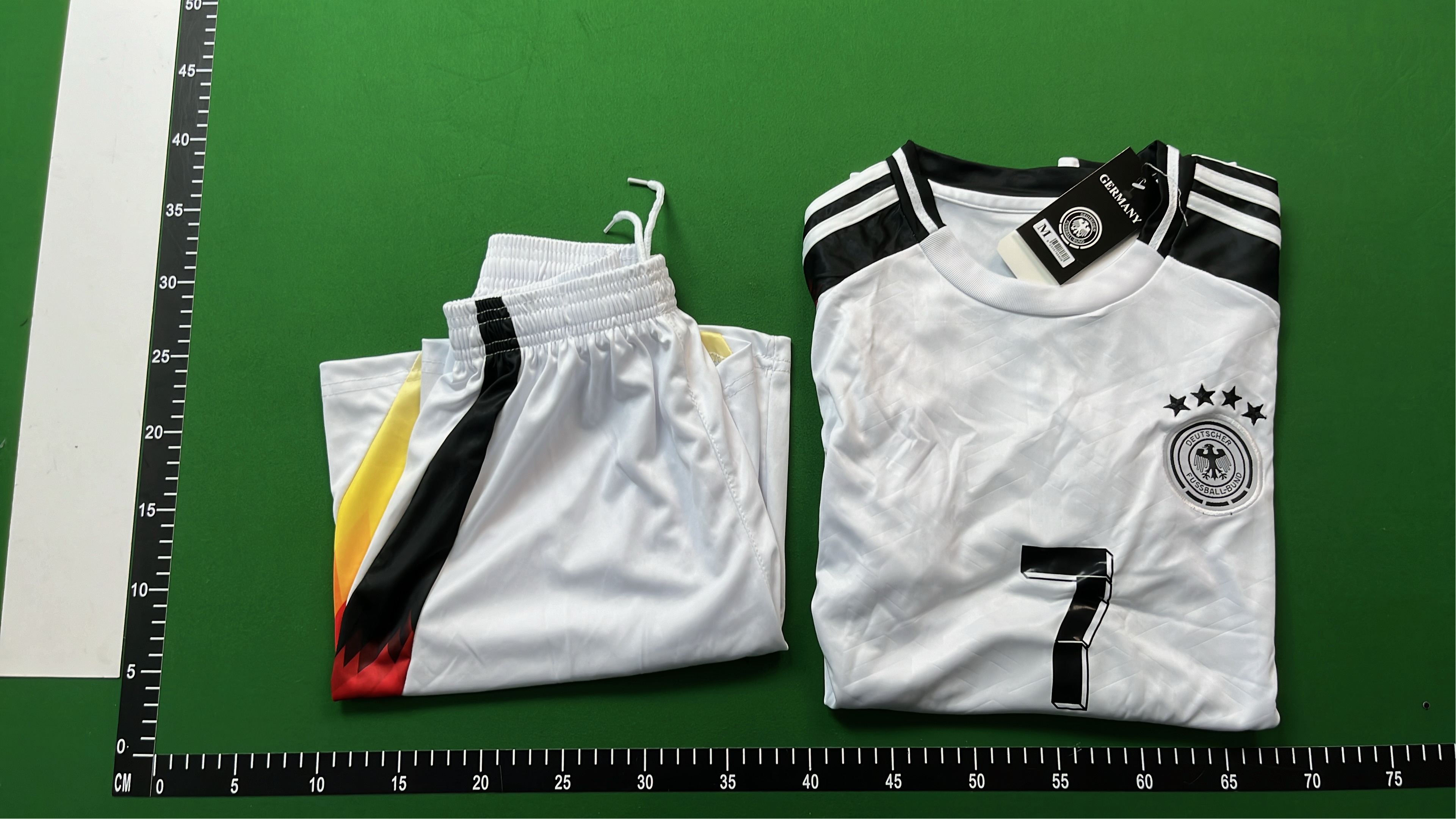 The same jersey of Muller Havertz from previous World Cups in Germany in 2024 6