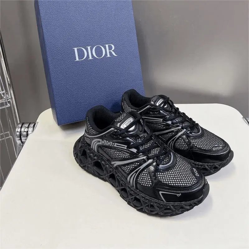 Sneakers — DIO / B35 — #4315