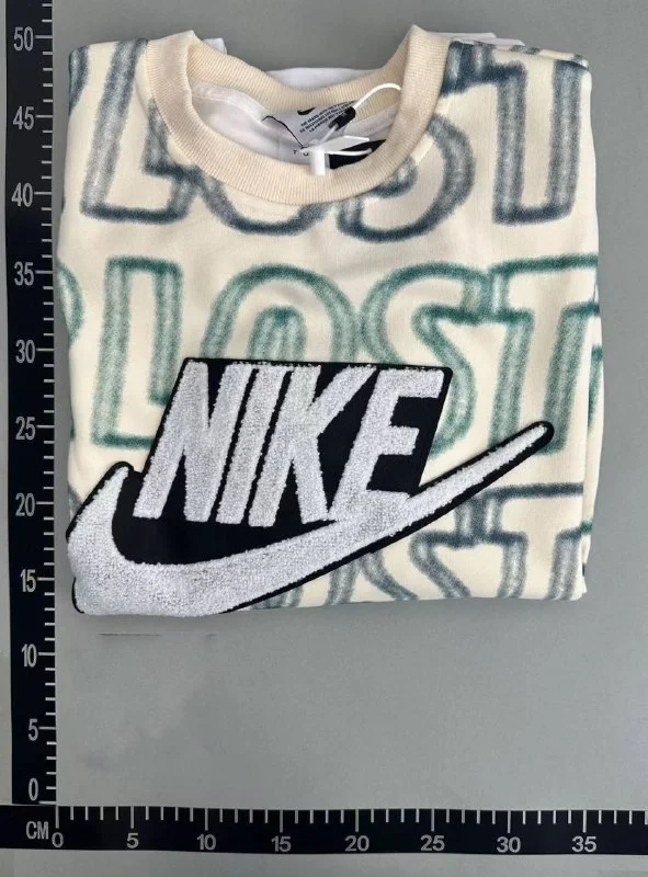Hoodies & Sweaters — Item 4345 3