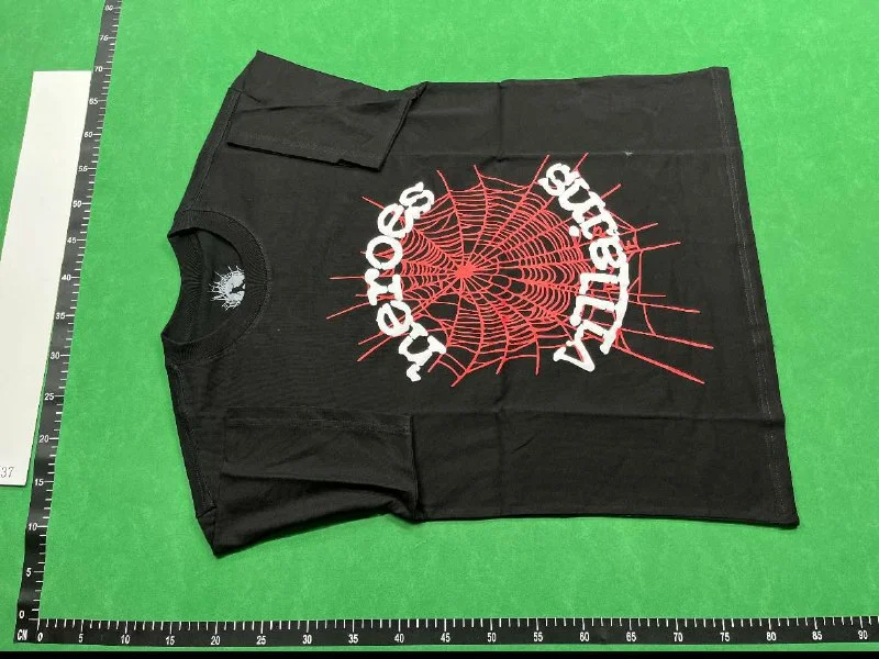 SHge- T-Shirt 4