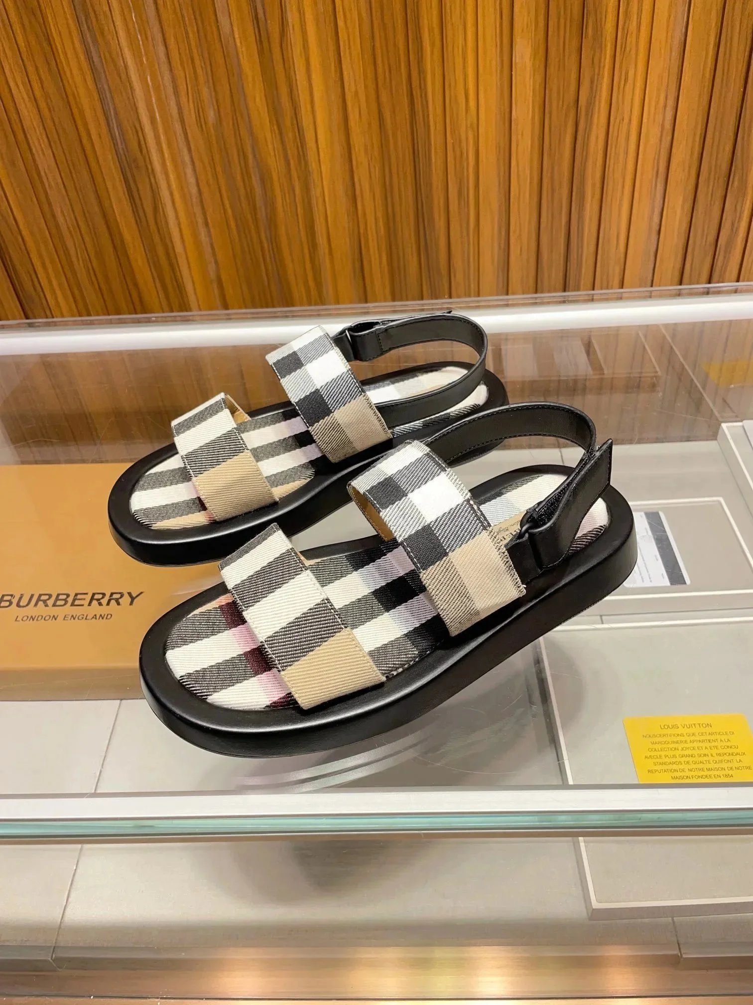 Men's Slides