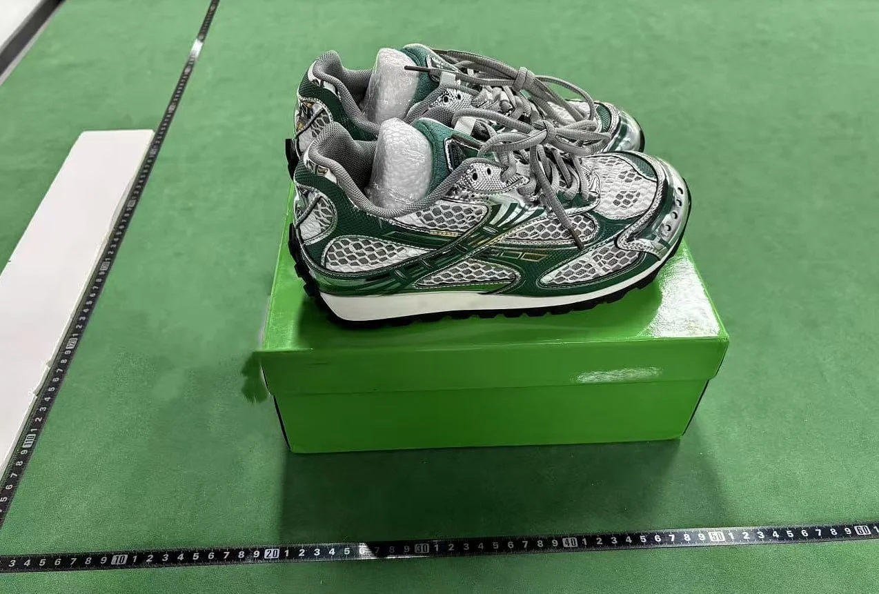 Sneakers — lmw 3