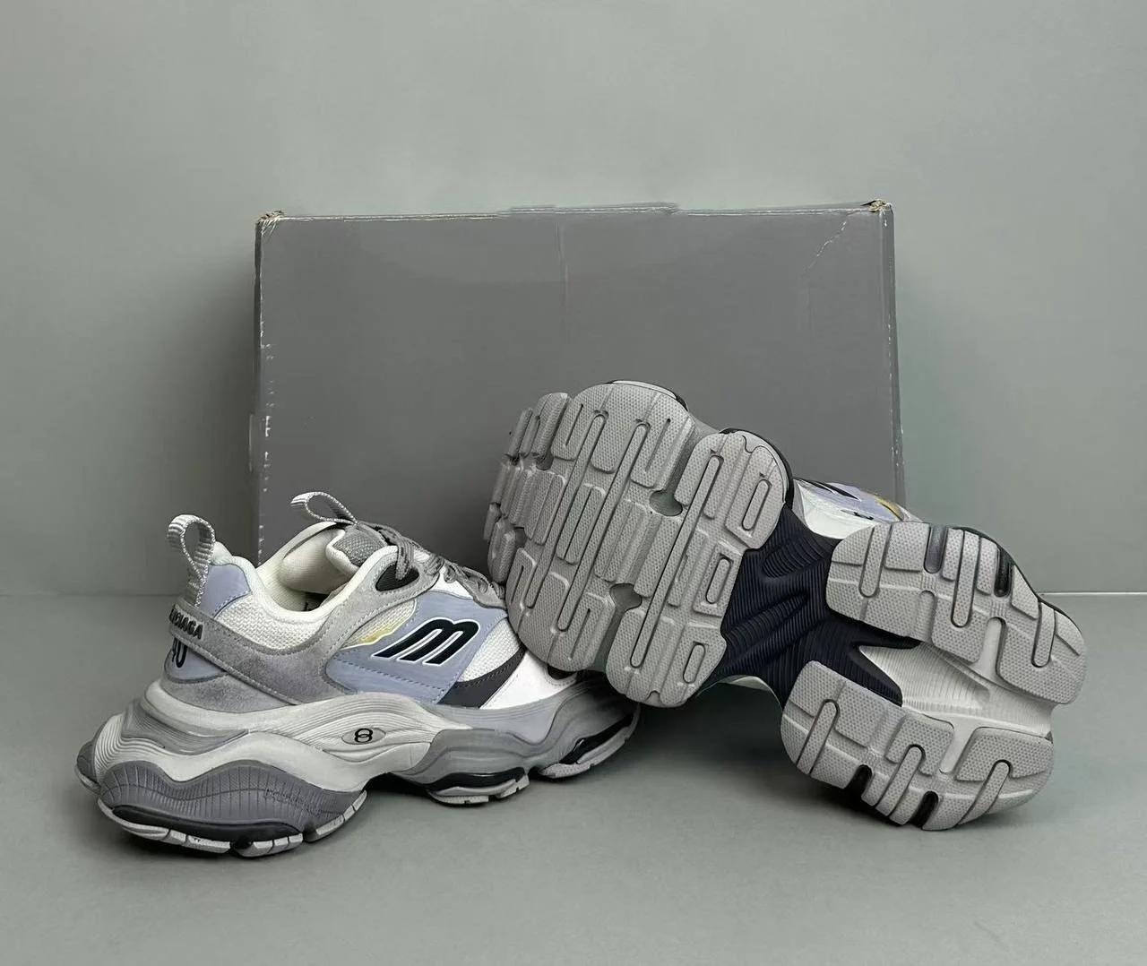 Shoes — Item 4514 2