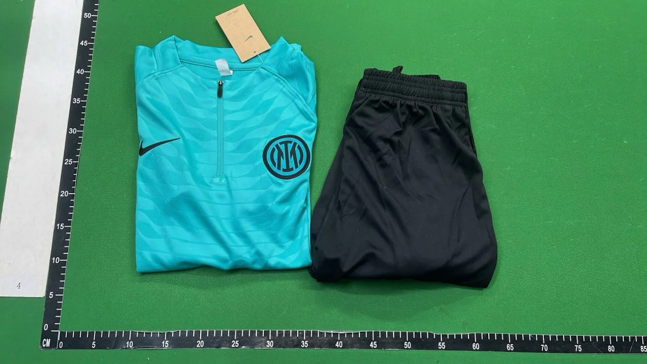 Clothing Set — Item 4604 5
