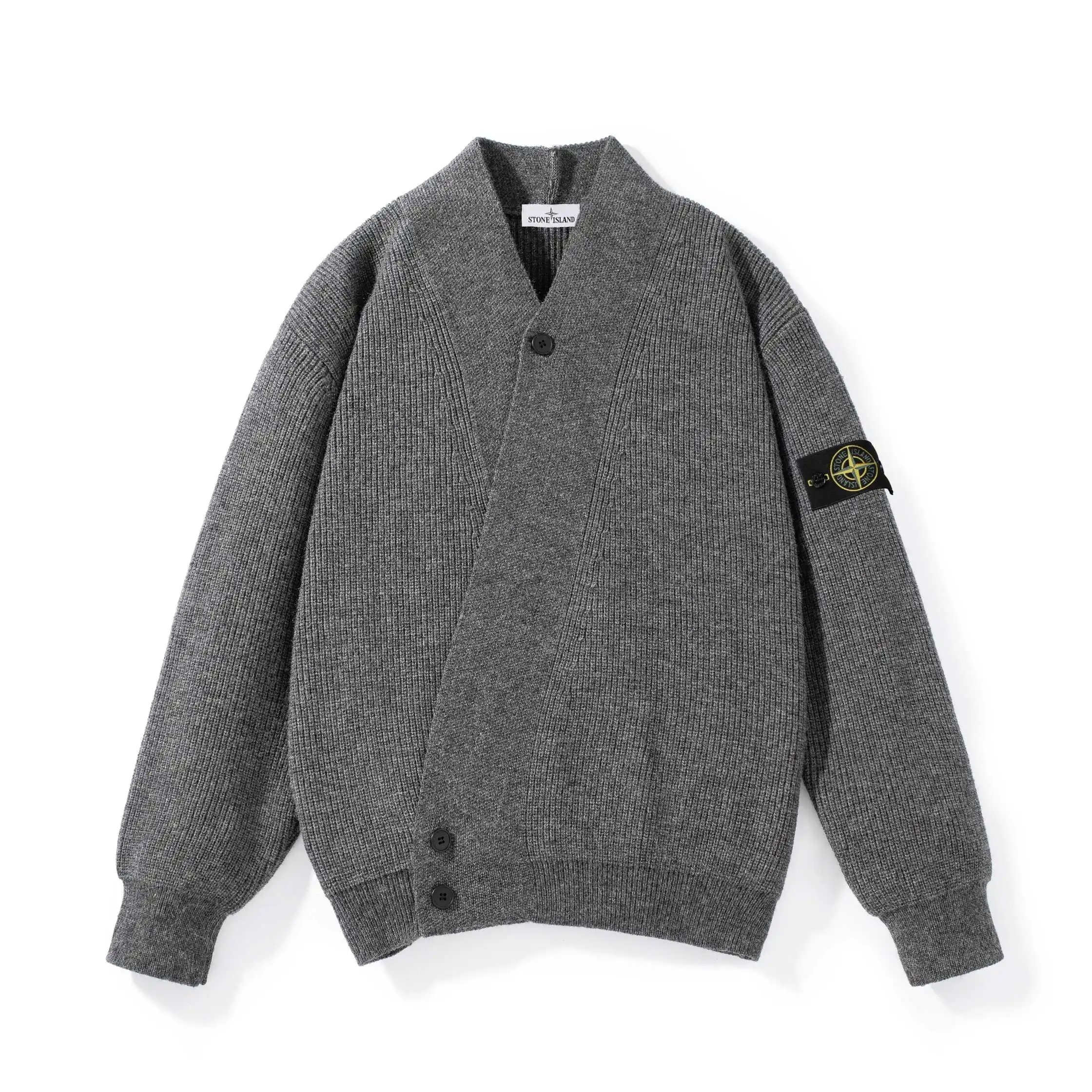 Sweatshirt — Item 4615