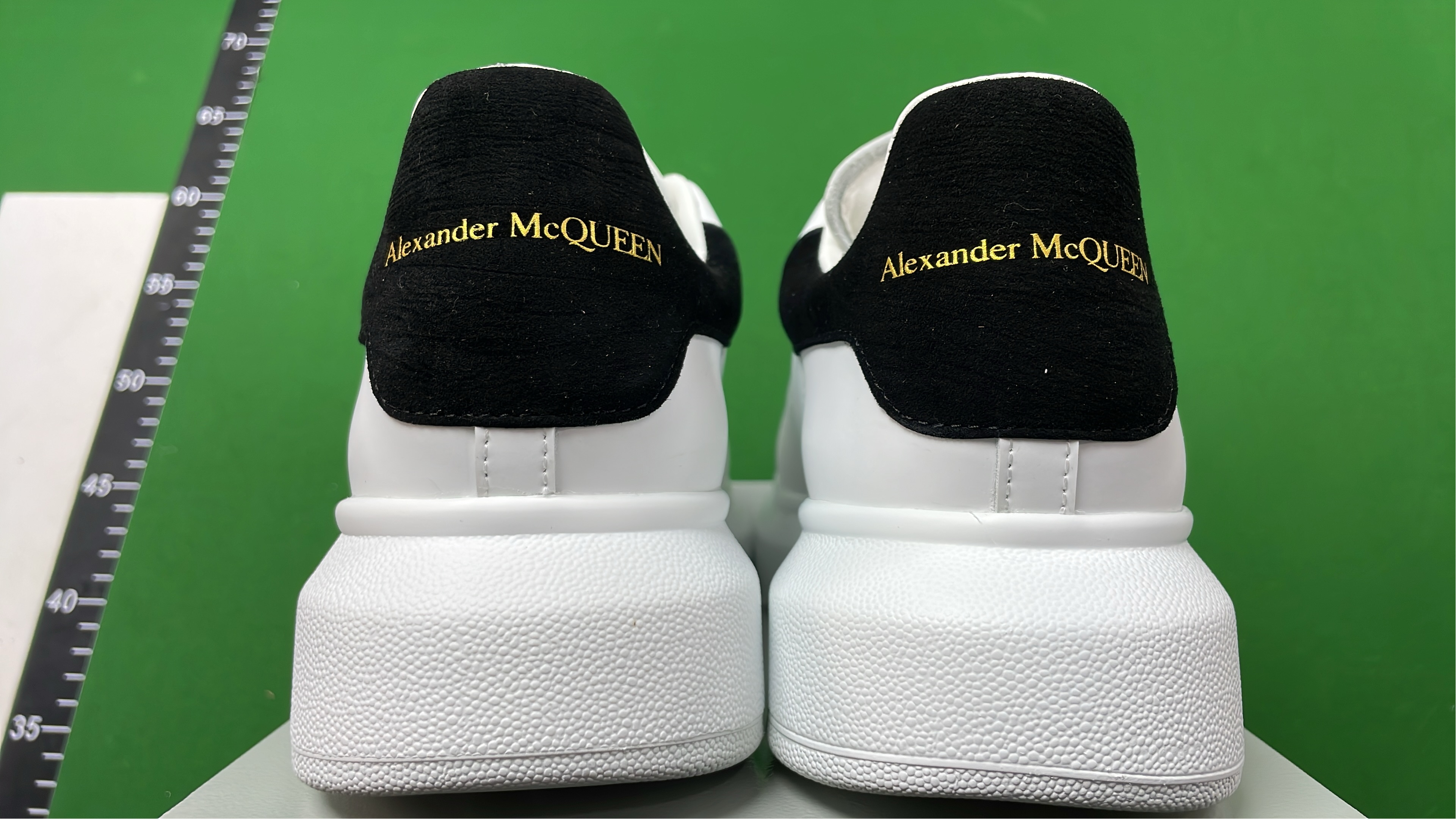 Sneakers — #4618 5