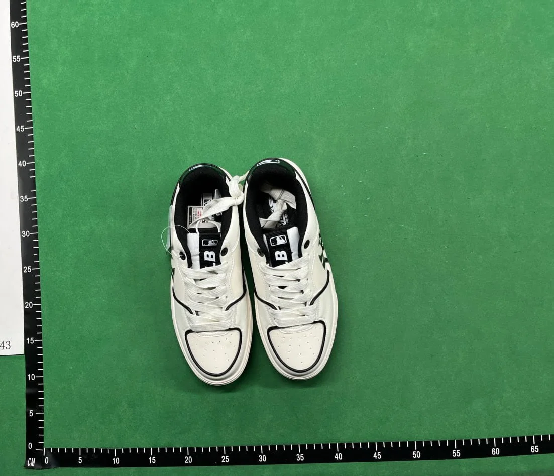 Retro Sneakers — ZZW15 4