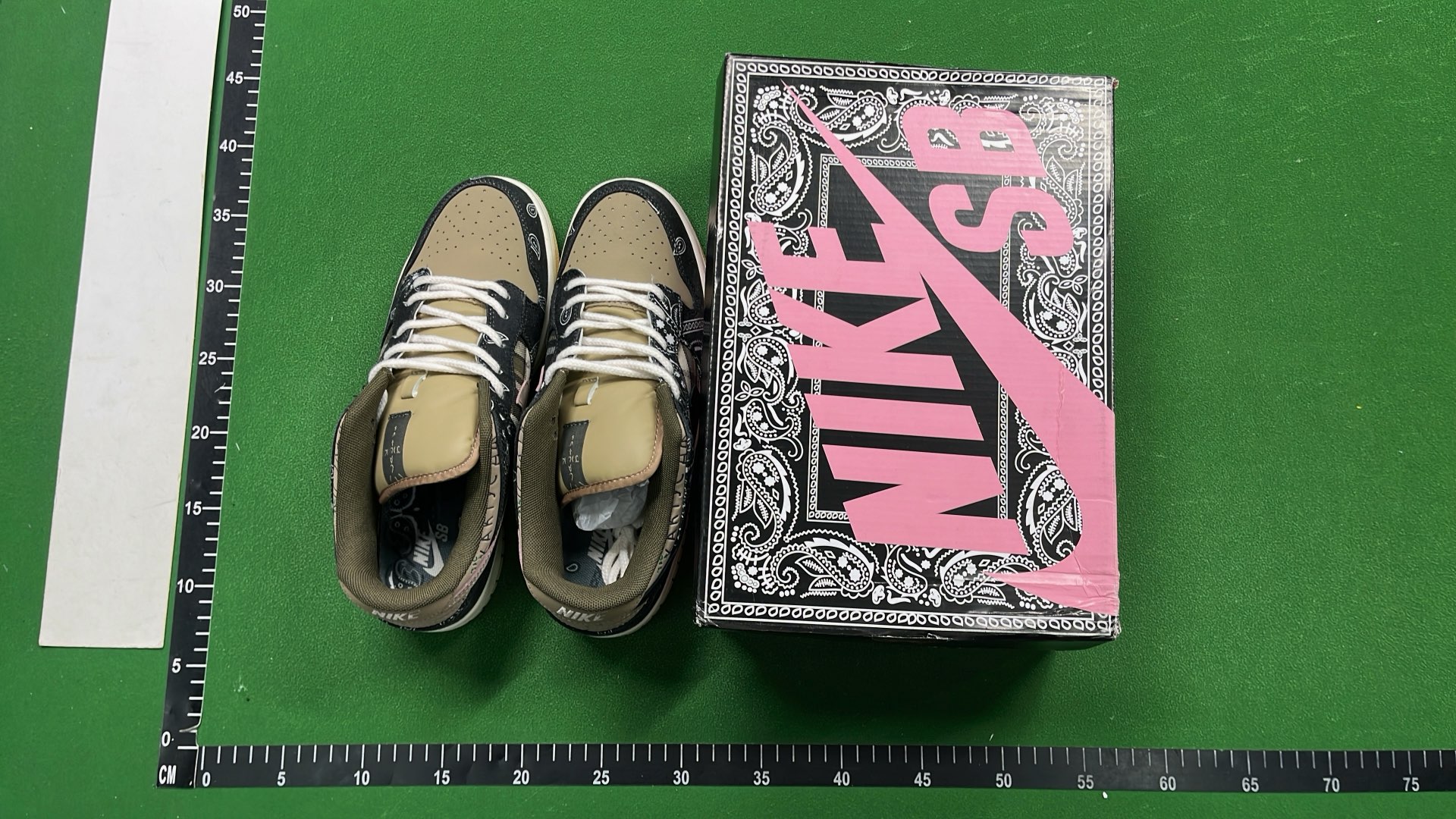 M Low Casual sneakers 3