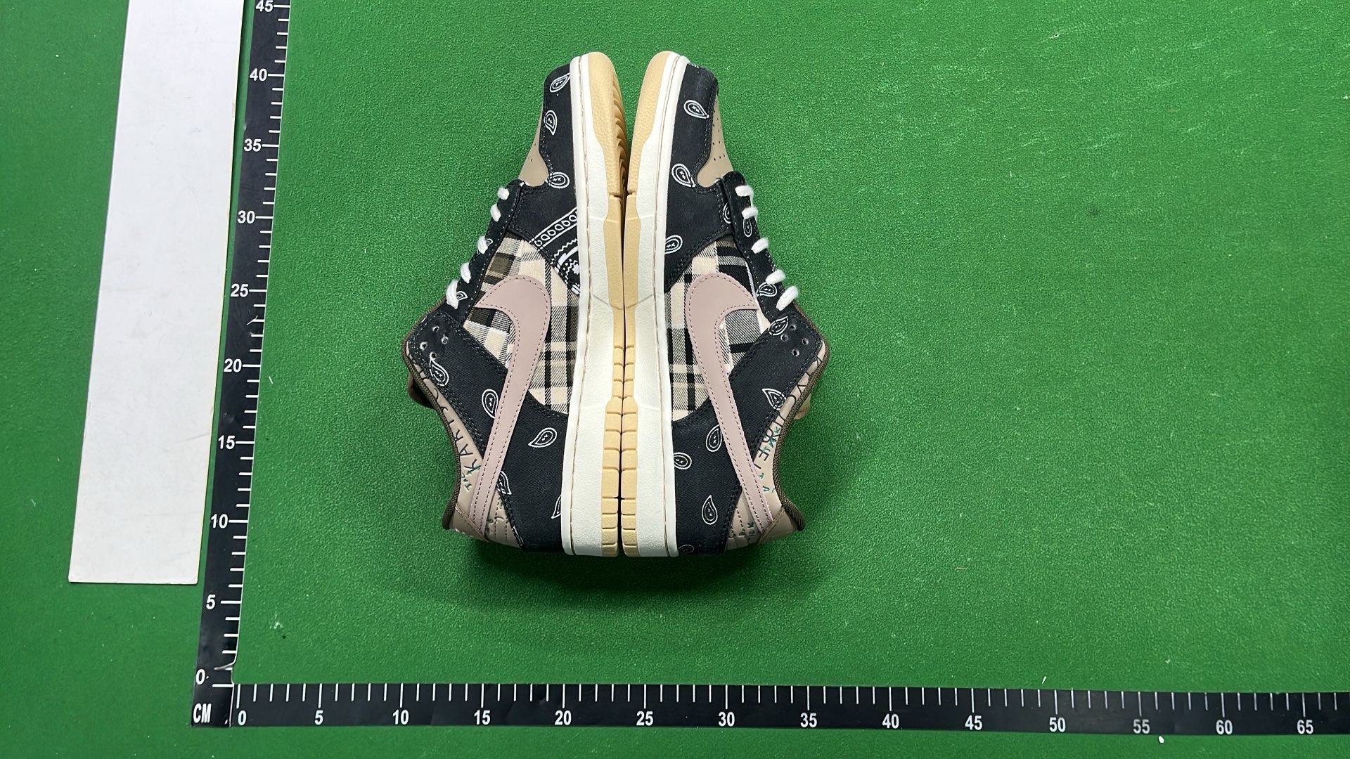 M Low Casual sneakers 6
