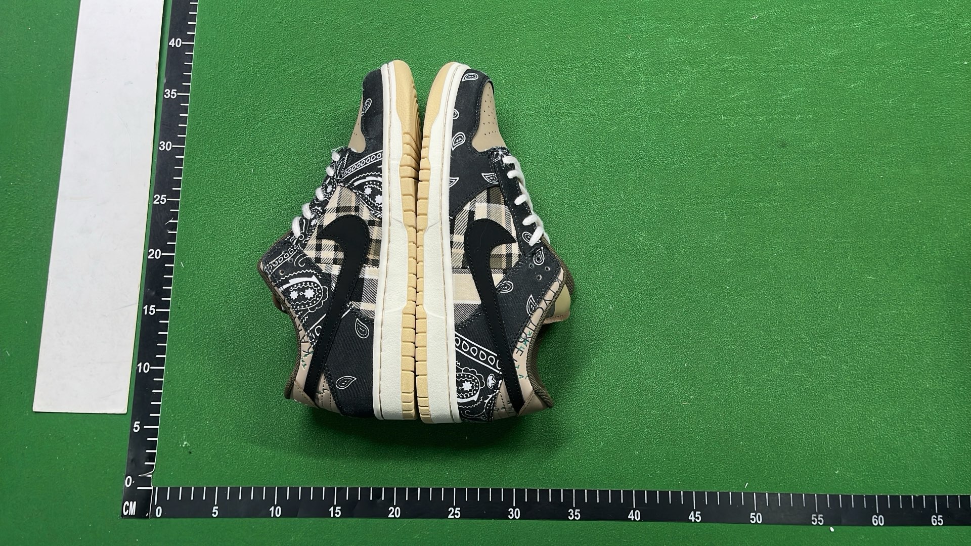 M Low Casual sneakers 7