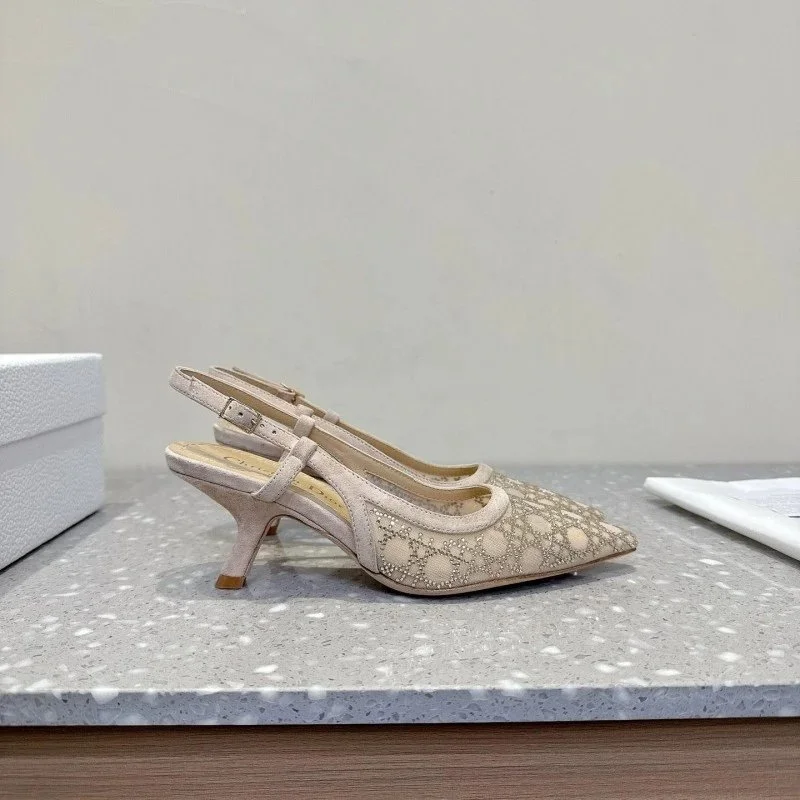 Shoes — Item 4707 4