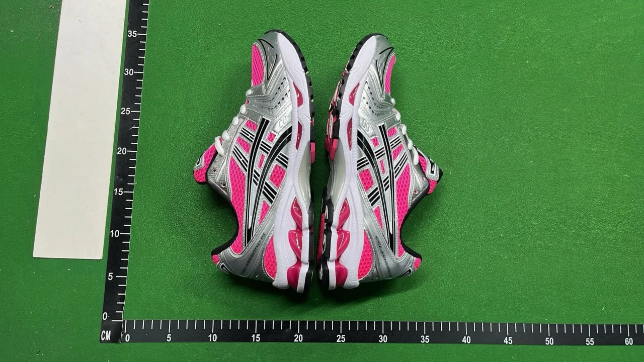Unisex Sneakers — LB-01 3